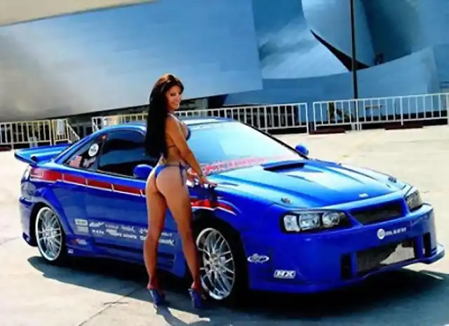 chicas_tuning_motor52_8[1]