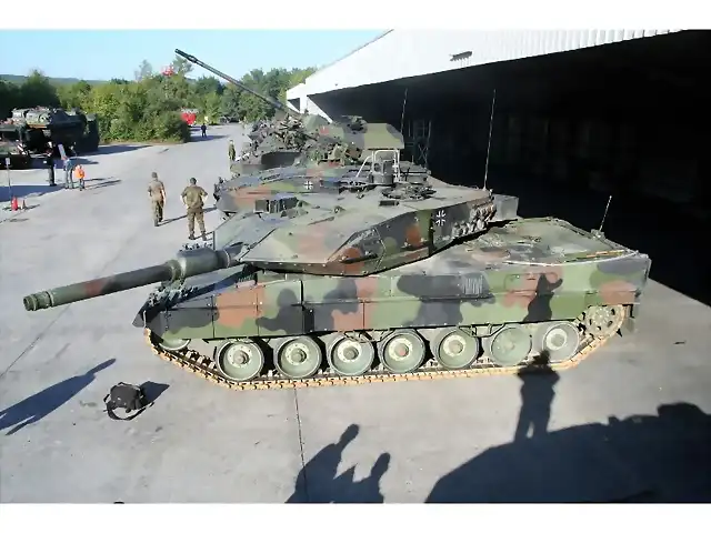 leopard_2a6_20_of_73