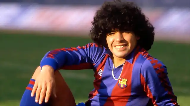 maradona-1984-cuando-era-jugador-barca-1606330540452