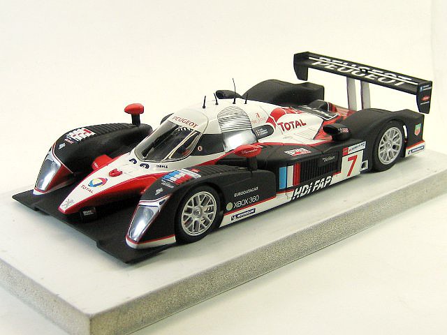 Peugeot 908 HDI FAP Le Mans Avant Slot