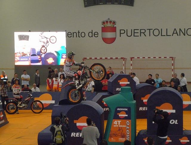 Presentacin Equipo Repsol 30-03-11 027