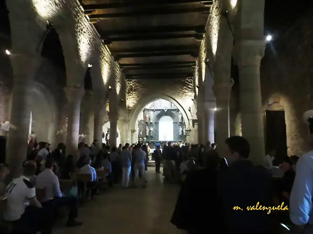 11, interior del templo, marca 2