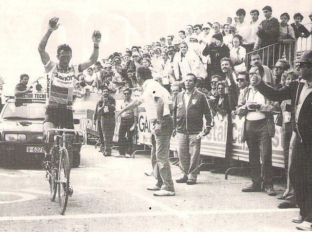 1986-YAEZ GANNDO EN SIERRA NEVADA.