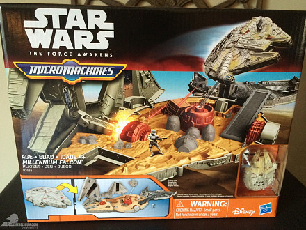 star-wars-the-force-awakens-millennium-falcon-micromachines-playset-080615-001 star-wars-the-force-awakens-millennium-falcon-micromachines-playset-080615-001