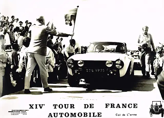 Triumph TR6 - TdF'69 - Francine Warein