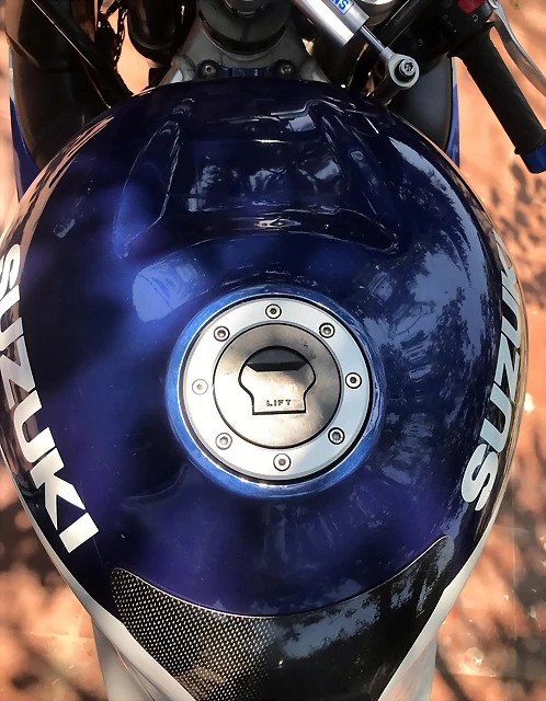 TL1000RR Tapon deposito TL1000RR Tapon deposito