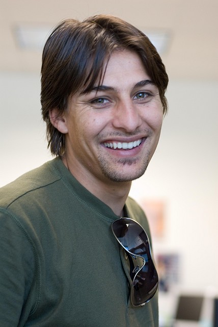 Young_Pashtun_man_of_Afghanistan Young_Pashtun_man_of_Afghanistan