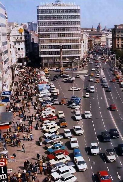 A Coru?a Obelisco Av. de los Cantones (8) A Coru?a Obelisco Av. de los Cantones (8)