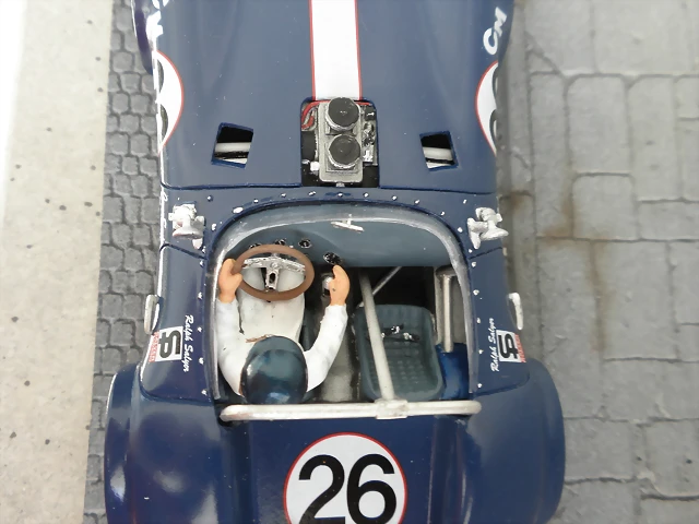 6 6