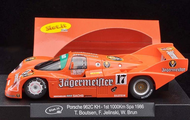 ca17B-slotit-slot-cars-porsche-3