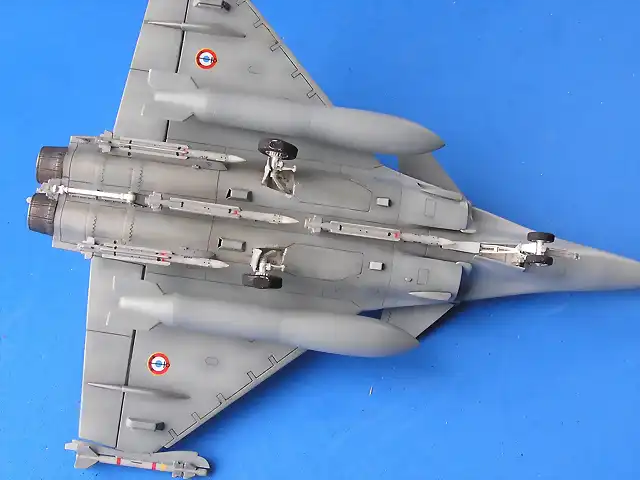 rafale italeri (9)