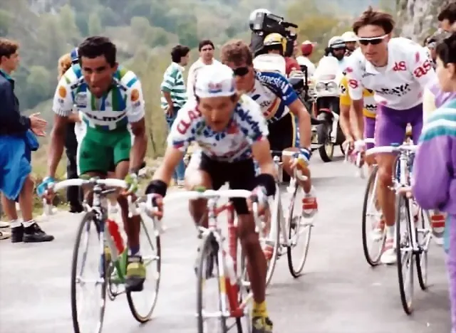 Perico-Vuelta1992-Cubino-Farf?n-Fabio-Montoya
