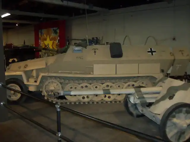 Sd.Kfz. 251C 1939-1945 3