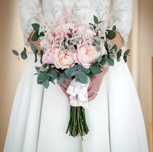 20 Ideas de Ramos Novia y Bouquets para tu boda Romántica (9)