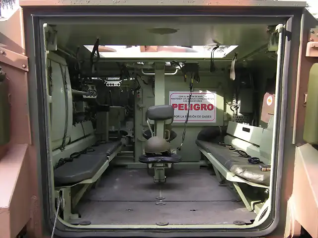 Interior_M-113_EA