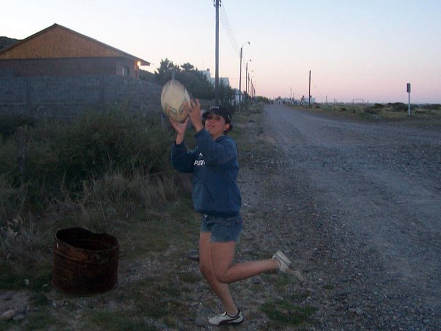 Naty Atrapa la Guinda