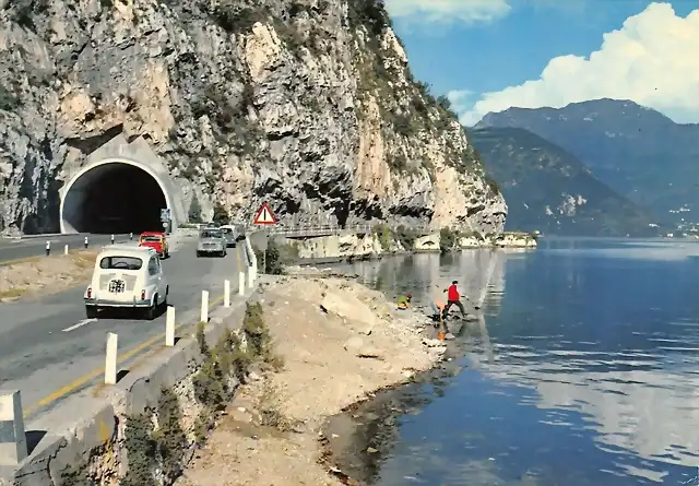 Lago D' Iseo -   Tunnel zwischen Sarnico und Lovere