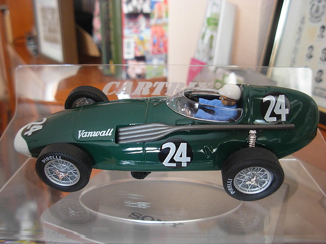 01 VANWALL VW2 F1 1956