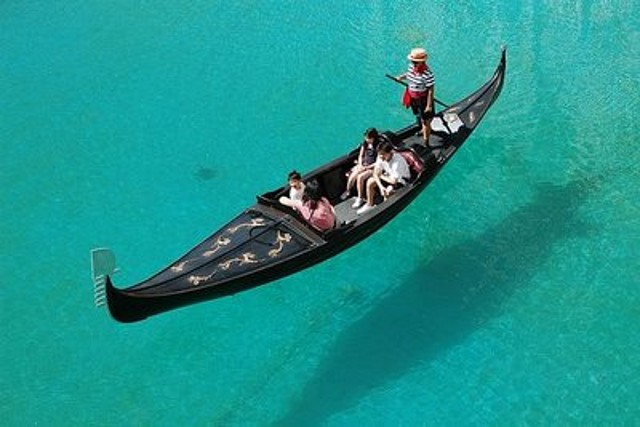 flotando flotando