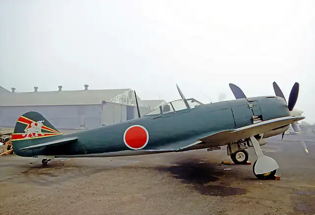 Nakajima Ki-84 Hayate en el aeropuerto de  Ontario  California en 1970.