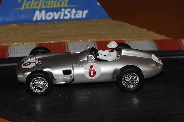 MERCEDES W196 N? 6 CARTRIX MERCEDES W196 N? 6 CARTRIX