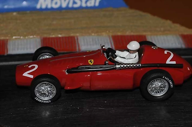 FERRARI SUPERSQUALO F555 N? 2 CARTRIX FERRARI SUPERSQUALO F555 N? 2 CARTRIX