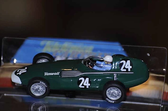 VANWALL N? 24 CARTRIX VANWALL N? 24 CARTRIX
