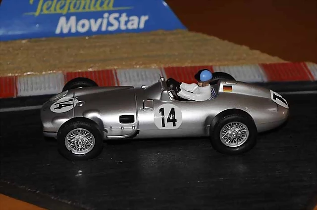 MERCEDES W196 N? 14 CARTRIX MERCEDES W196 N? 14 CARTRIX