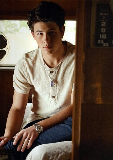 nick jonas