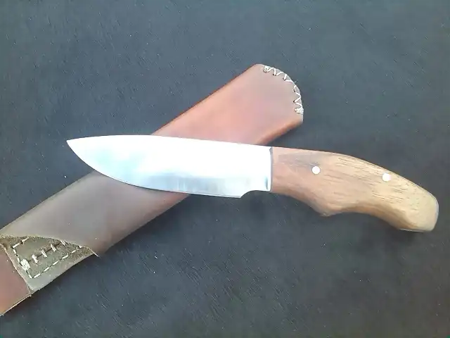 NAVAJA OPINEL 8, 12, CUCHILLO DE CUELLO 007