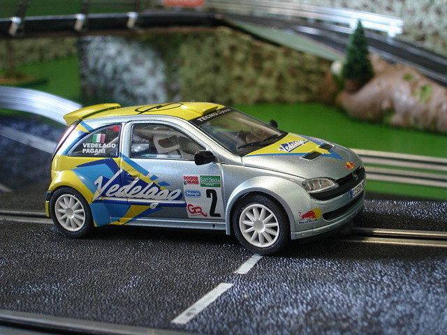 OPEL CORSA 1600 2004-2005