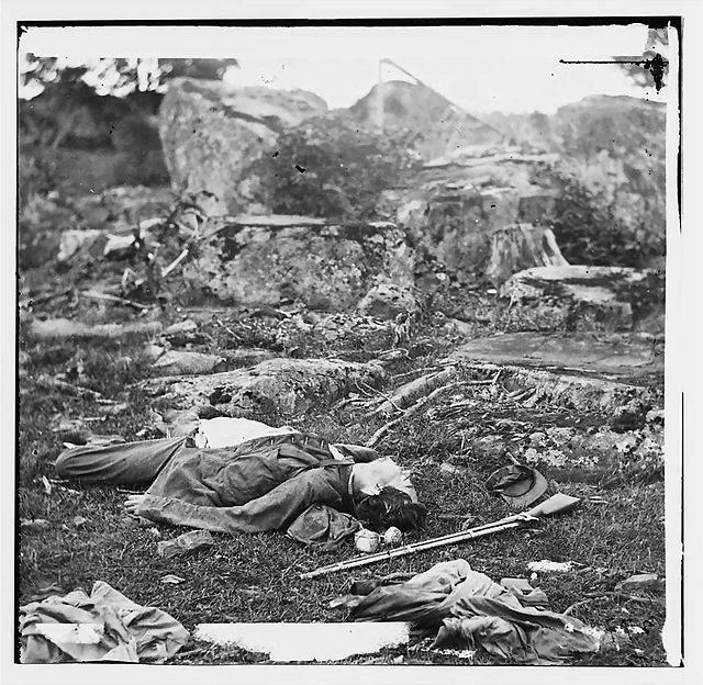 Dead confederate soldiers in The Devil's Den-Gettysburg July 1863