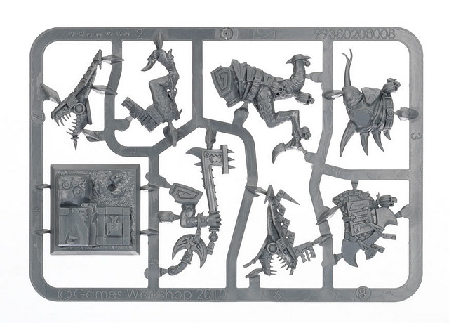 m1950126a_99070208001_SaurusOldbloodSprue01_873x627 m1950126a_99070208001_SaurusOldbloodSprue01_873x627