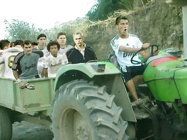 Madrid en un tractor-se gasta todo en arbitros y ahora...