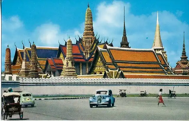 Bangkok - Temple of Emerald Buddah X