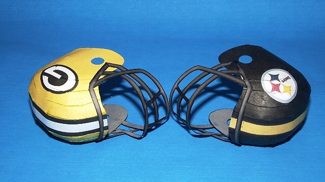 Cascos de Fotbol Americano (Papercraft)