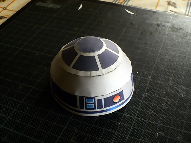R2D2 10 R2D2 10
