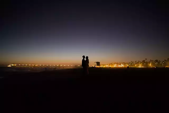 pareja en Huntington Beach, California