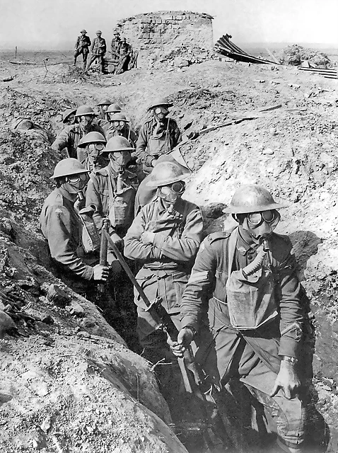 infantera Australian usando _small_box_respirators_Ypres_1917