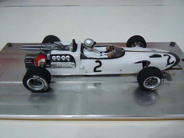 McLaren M2B (176) McLaren M2B (176)