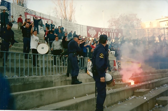 ultras tarrasa sabadell - terrassa 97-98