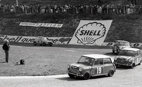 Mini Cooper S - TdF '64 - 01