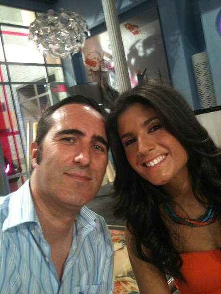 Mar?a en El Programa del Verano 12-7-2012 (2) Mar?a en El Programa del Verano 12-7-2012 (2)