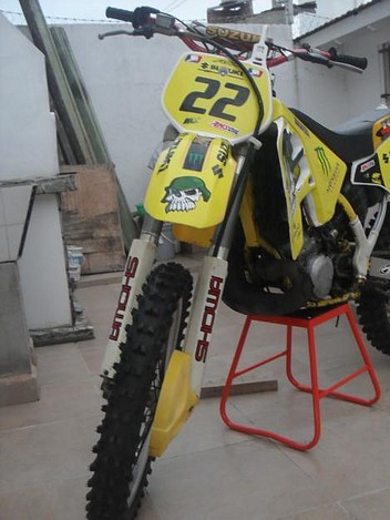 1349739574_418132537_2-Suzuki-rm-250-mod-92-impecable-con-nikasil-Mar-del-Plata