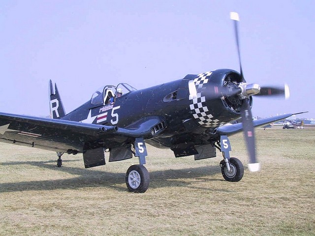 F4U Corsair (Copiar)