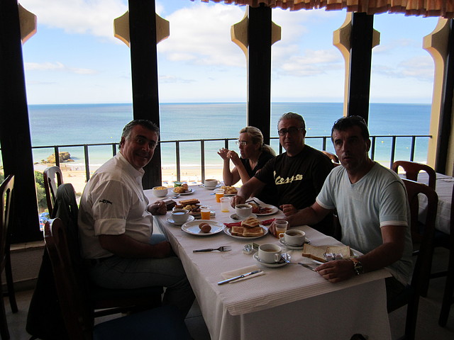 IMG_0006 (2) IMG_0006 (2)
