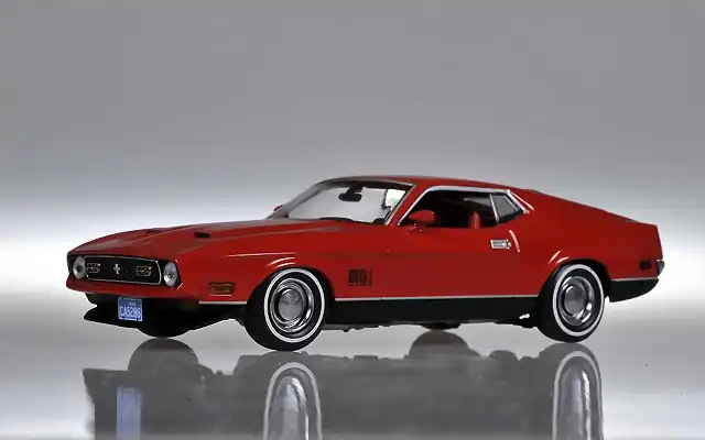 1971_Ford_Mustang_Mach_1_Diamonds_Are_Forever