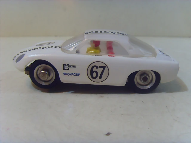 carrinho-autorama-estrela-interlagos-berlineta-willys-branca-589001-MLB20266196900_032015-F carrinho-autorama-estrela-interlagos-berlineta-willys-branca-589001-MLB20266196900_032015-F