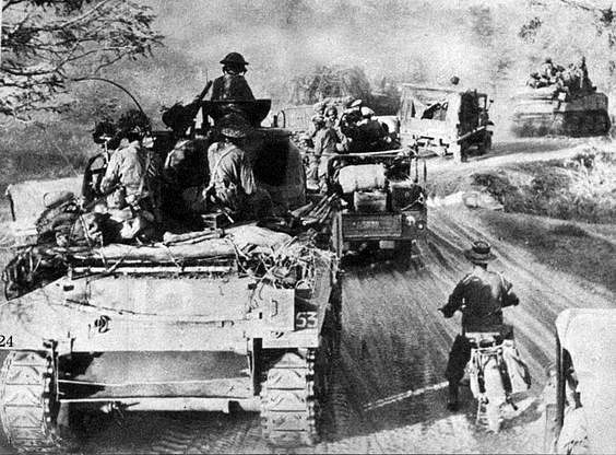 14-Marzo de 1945 - columna blindada del ejrcito britnico  indio 14, basada en tanques Sherman avanzando hacia Meiktila mientras los japoneses son expulsados de Birmania.