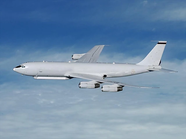 Northrop Grumman E-8 Joint STARS... Northrop Grumman E-8 Joint STARS...